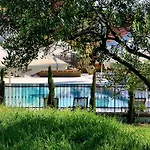 Hotell Stara šola - Oleander