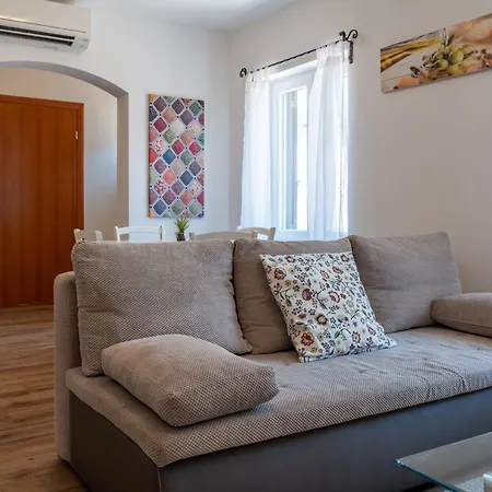 Stara Sola - Oleander 3* Korte