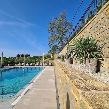 Stara Sola - Oleander