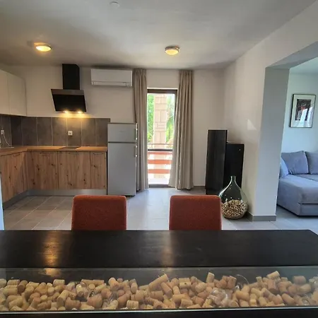 Stara Sola - Oleander Hotel Korte