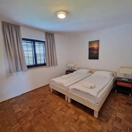 Stara Sola - Oleander Hotel 3*