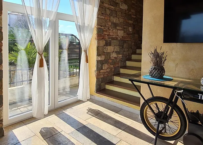 Stara Sola - Oleander Hotel