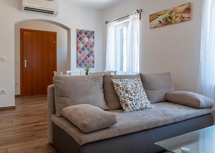 Stara Sola - Oleander 3* Korte