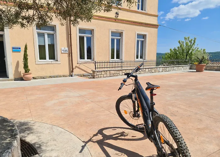 Stara Sola - Oleander Hotel 3*