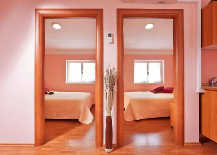 Stara Sola - Oleander Hotel Korte