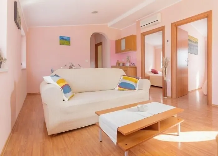 Stara Sola - Oleander Hotel